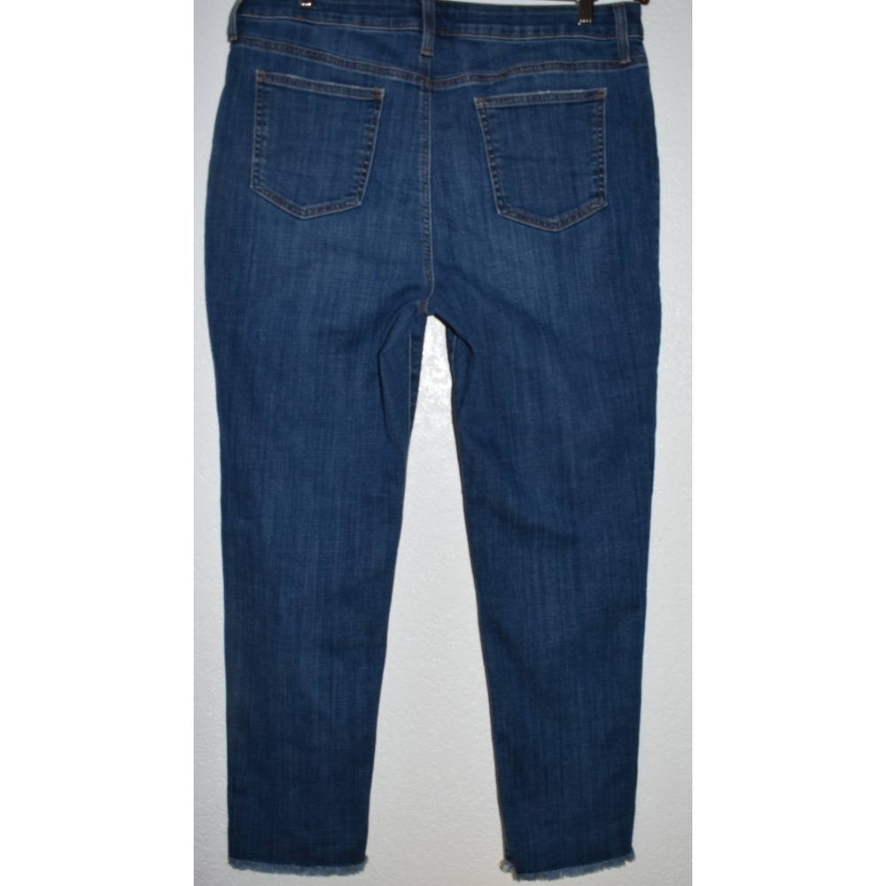 Chicos 2R/12 So Slimming Girlfriend Slim Leg Ankle Jeans Blue 5-Pocket Raw Hem - Picture 2 of 16